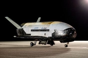 آغاز هشتمین ماموریت مرموز فضاپیمای X-37B