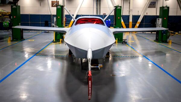 رونمایی رسمی از پهپاد رزمی YFQ-42A جنگنده بدون سرنشین آمریکا 


