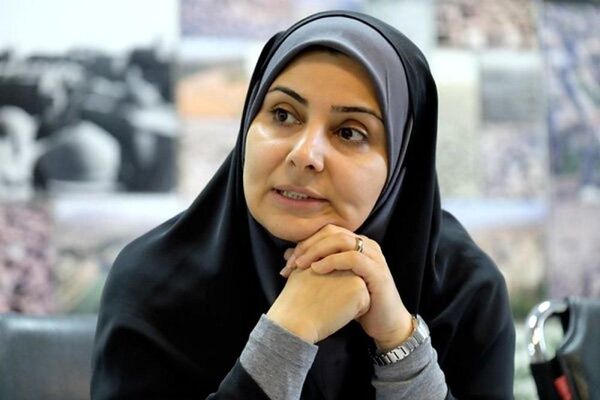 وزیر راه در جمع مدیران فرودگاه ها: مردم پیشرفت همسایگان را می بینند 
