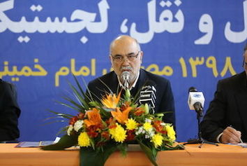 ورود هواپیما به کشور همچنان ادامه دارد