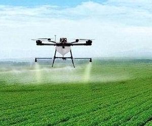 پرواز اولین پهپاد کشاورزی در گلوگاه