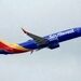 آغاز تحقیقات برای کشف علت بروز شکاف در بدنه بویینگ 737