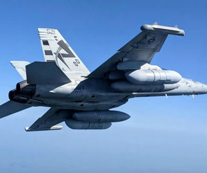 سقوط جنگنده بازگشته از دریای سرخ در واشنگتن