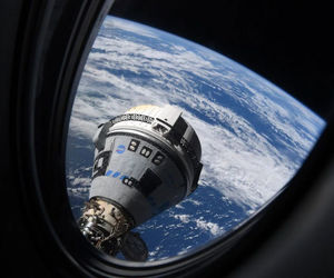 «استارلاینر» ناجی ایستگاه فضایی در فاجعه انفجار ماهواره‌ای روسیه!