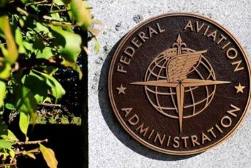 تاخیر هزاران پرواز در آمریکا به دلیل ادامه تعطیلی دولت