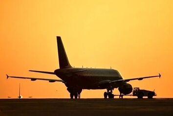 جهش ۶ برابری قیمت جهانی بلیت هواپیما در سایه جنگ با ایران