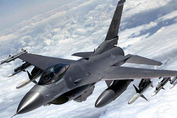 سقوط جنگنده «F-۱۶» سنگاپور