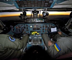 سومین پرواز آزمایشی بزرگترین هواپیمای جهان An-225 Mriya نیز انجام شد.