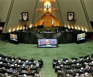 اعتراض سخنگوی هیات رئیسه مجلس
به گرانی اقلام فرودگاهی 