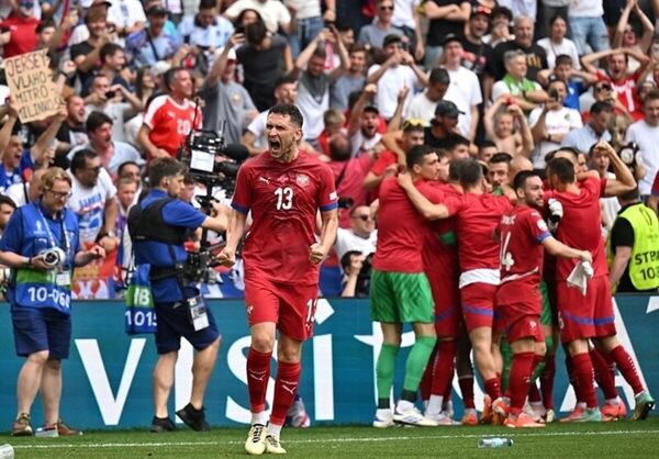این شرکت هواپیمایی رئیس‌ جمهور را عصبانی کرد!