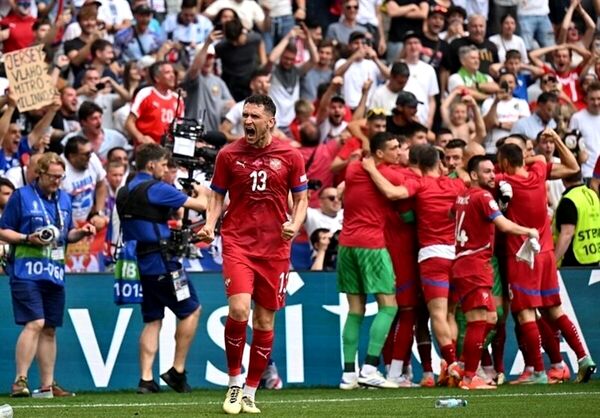 این شرکت هواپیمایی رئیس‌ جمهور را عصبانی کرد!