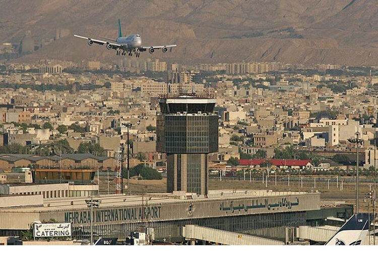 کاهش قابل توجه ترافیک پروازهای داخلی در نیمه نخست ۱۴۰۴