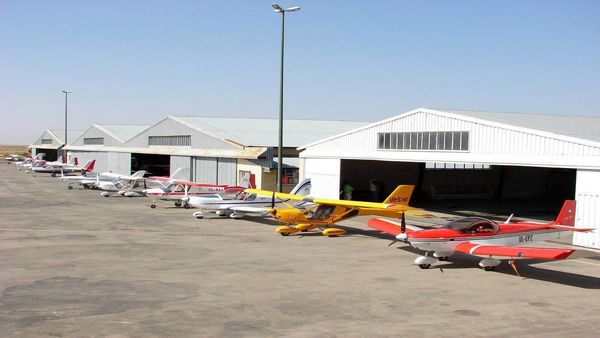 بازسازی فرودگاه آزادی و راه‌اندازی شهرک فناوری هوا و فضا 