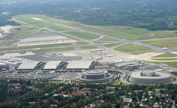 تخلیه فرودگاه هامبورگ آلمان به دلایل امنیتی