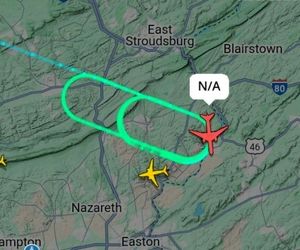 خطر از بیخ گوش رئالی‌ها گذشت
۳ ساعت سرگردانی در آسمان نیویورک
