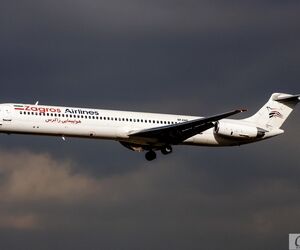تغییر مسیر MD82 زاگرس