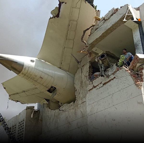 جنجال بر سر پرونده سقوط مرگبار پرواز ۱۷۱ ایرایندیا