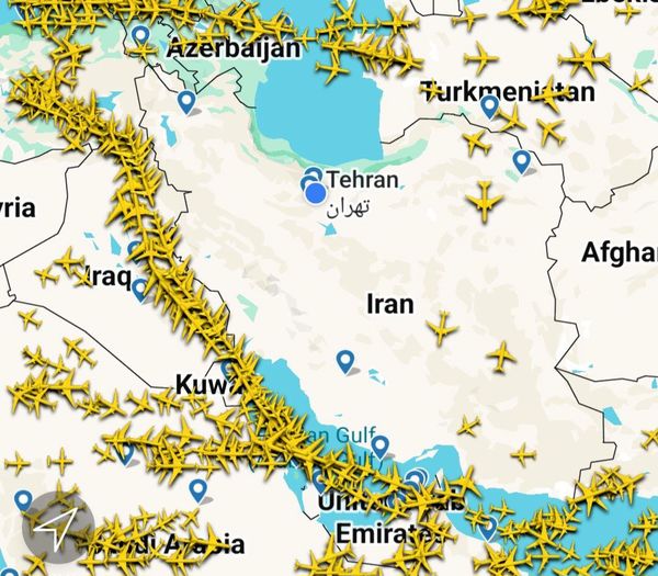 آسمان مرکز و نیمه غربی کشور دوباره بر روی پروازهای عبوری بین‌المللی بسته شد