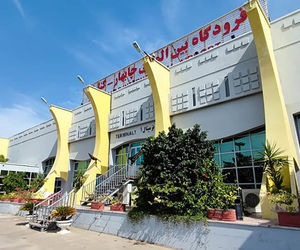 تاکید وزیر دفاع بر تسریع در ساخت فرودگاه چابهار

