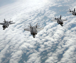 اوج هیجان و تماشای نمایش هوایی + فیلم