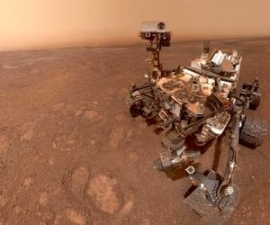 مریخ‌نورد ناسا سفر تابستانه خود را به‌سمت یکی از کوه‌های سیاره سرخ آغاز کرد