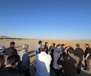 پزشکیان: قم می‌تواند قطب فرودگاهی بین‌المللی کشور شود 