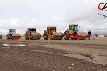 ادامه روند بهسازی باند اصلی فرودگاه اردبیل