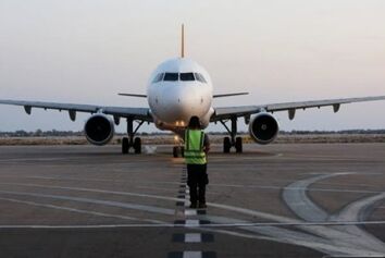 افزایش ۱۲ درصدی پرواز‌های فرودگاه بین المللی کیش در شهریور ۱۴۰۴