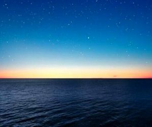 کشف قطعاتی از یک فضاپیمای بیگانه در اقیانوس آرام