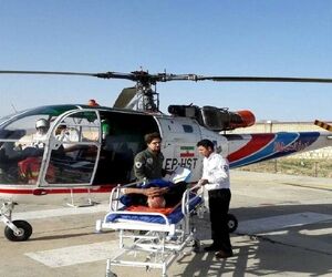 انتقال کشاورز قطع عضو شده با بالگرد اورژانس هوایی به بیمارستان
