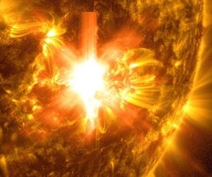 وقوع انفجاری قوی در خورشید