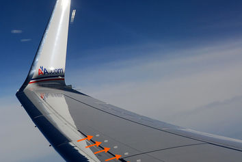  تیغه های Vortex generator  بر روی بال چه کاربردی دارند؟