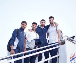 تیم ملی در انتظار هواپیمای دورپرواز