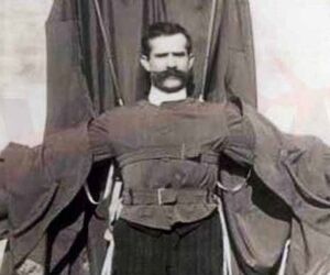 پرواز با پالتو