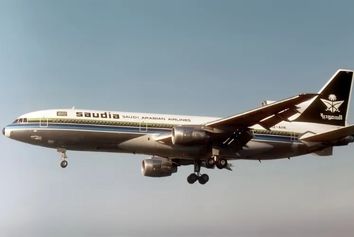 فاجعه پرواز ۱۶۳ سعودی؛ هواپیما سالم فرود آمد، اما با ۳۰۱ جسد