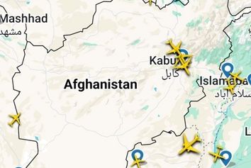ادعای طالبان: ترافیک شلوغ هوایی در آسمان افغانستان | ثبت ۹۶۵۰۰ پرواز عبوری در یک سال گذشته