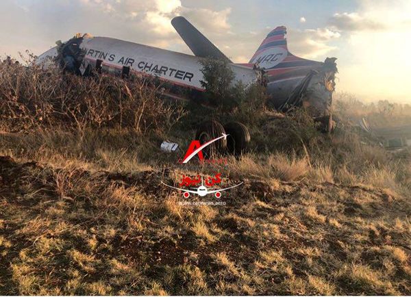 یک فروند هواپیما با نام "Martin Air Charter" در نزدیکی شهر پرتوریا (Pretoria) کشور آفریقای جنوبی سقوط کرد!