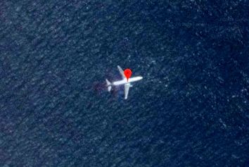 یک تصویر GoogleMap که ادعا شده بود از هواپیمای ناپدید شده MH370 مالزی است با بررسی های یک کارشناس رد شد