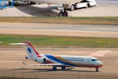 چین نخستین مجوز رسمی بیمارستان هوایی پزشکی را صادر کرد؛ خدمات تخصصی چشم، گوش و حلق و بینی در آسمان!