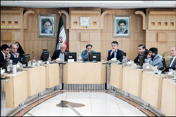 در وزارت راه و شهرسازی صورت گرفت: گزارش برگزاری دویست‌وششمین نشست شورای عالی هماهنگی ترابری کشور