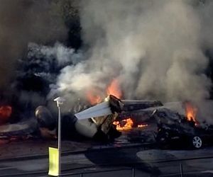 ۵ کشته بر اثر سقوط جت بر روی خودرو در آمریکا

