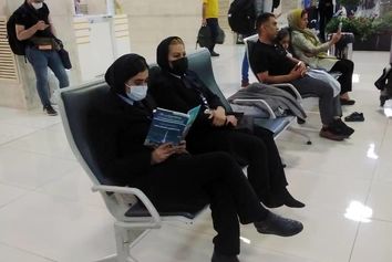 توزیع ویژه‌نامه نوروزی ماهنامه شبکه صنعت هوانوردی در فرودگاه بین‌المللی مهرآباد تهران