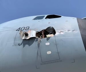 تصویری از خسارت وارده بر ایرباس A400M نیروی هوایی اسپانیا در برخورد با پرنده