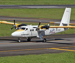 فرود اضطراری هواپیمای آب‌نشین در فرودگاه بالی به دلیل نقص فنی +فیلم