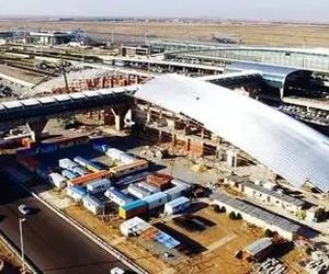 راهنمای جامع خدمات حمل و نقل در فرودگاه امام خمینی (ره)