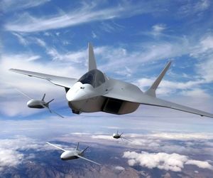 هجوم جنگنده‌های نسل ششم به خطوط دفاعی تا 2035