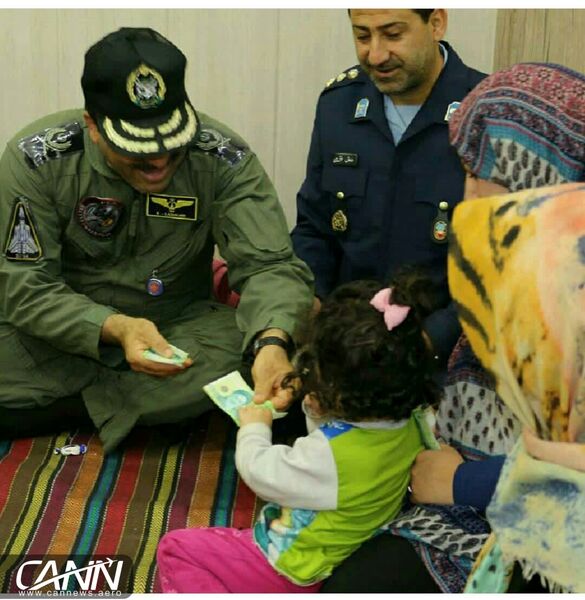 حمایت ارتش و پایگاه هوایی شهید دوران شیراز از مهمانان نوروزی سیل‌زده