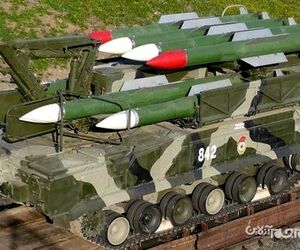 هواپیمای پرواز MH-17 مالزی با استفاده از چه نوع سلاحی منهدم شد؟