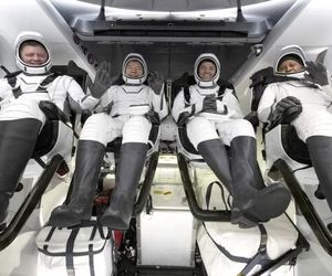 فضانورد ناسا از بیمارستان مرخص شد