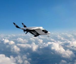 هواپیمای برقی در نیوزیلند محموله‌های پستی را تحویل می‌دهد